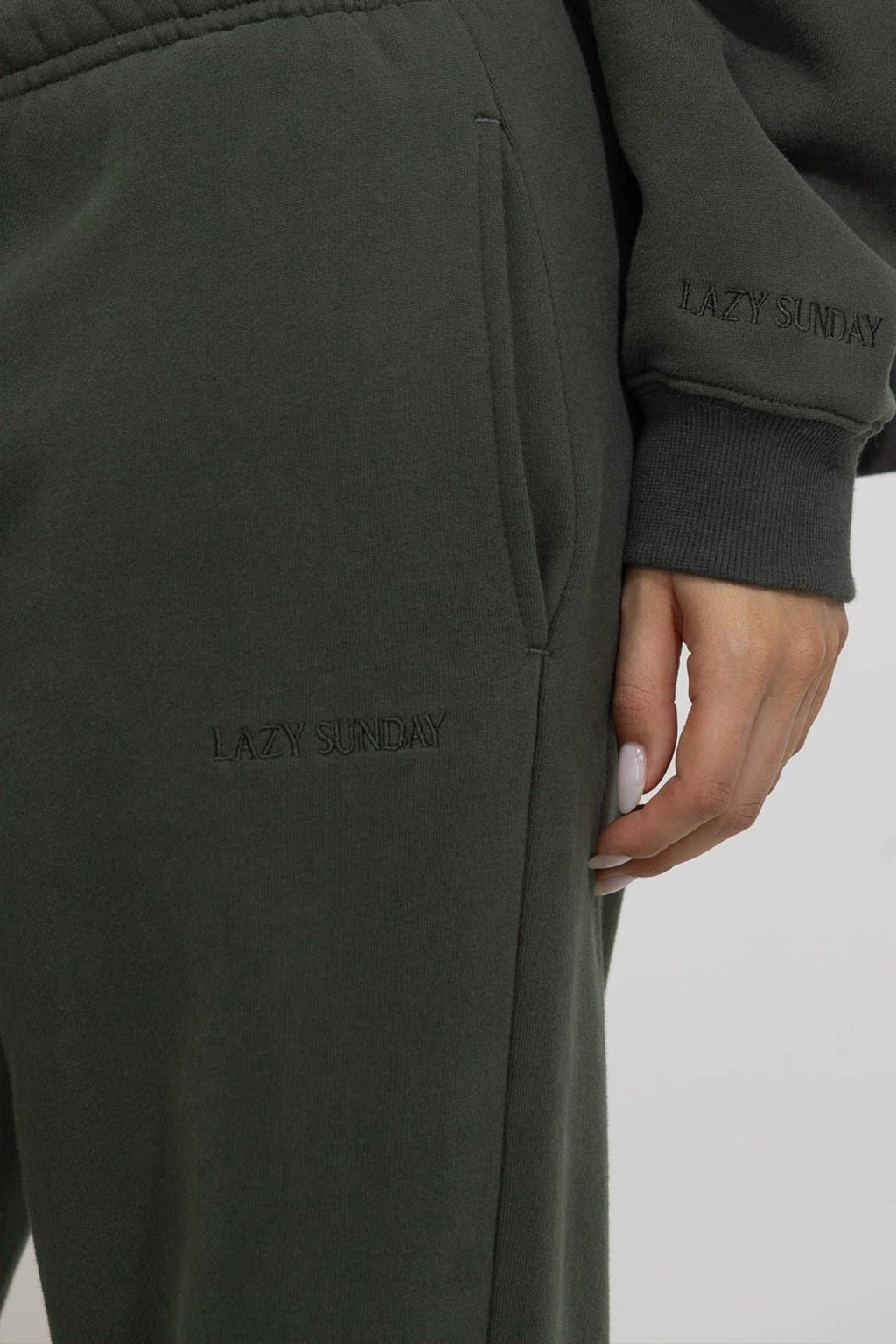 LS STRAIGHT LEG FLEECE SWEATPANTS (60247JFT0758EM973)